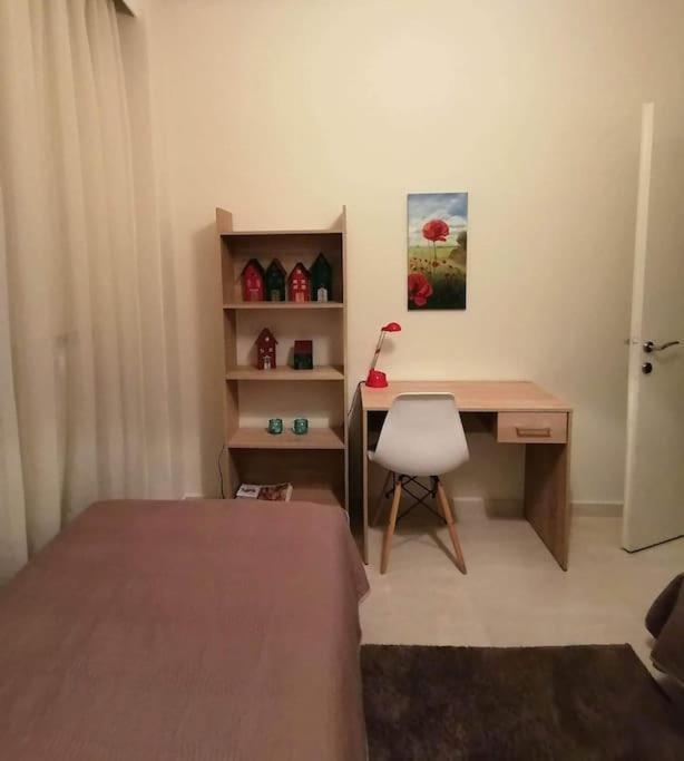 Irida Equanimity And Cozy Thessaloniki